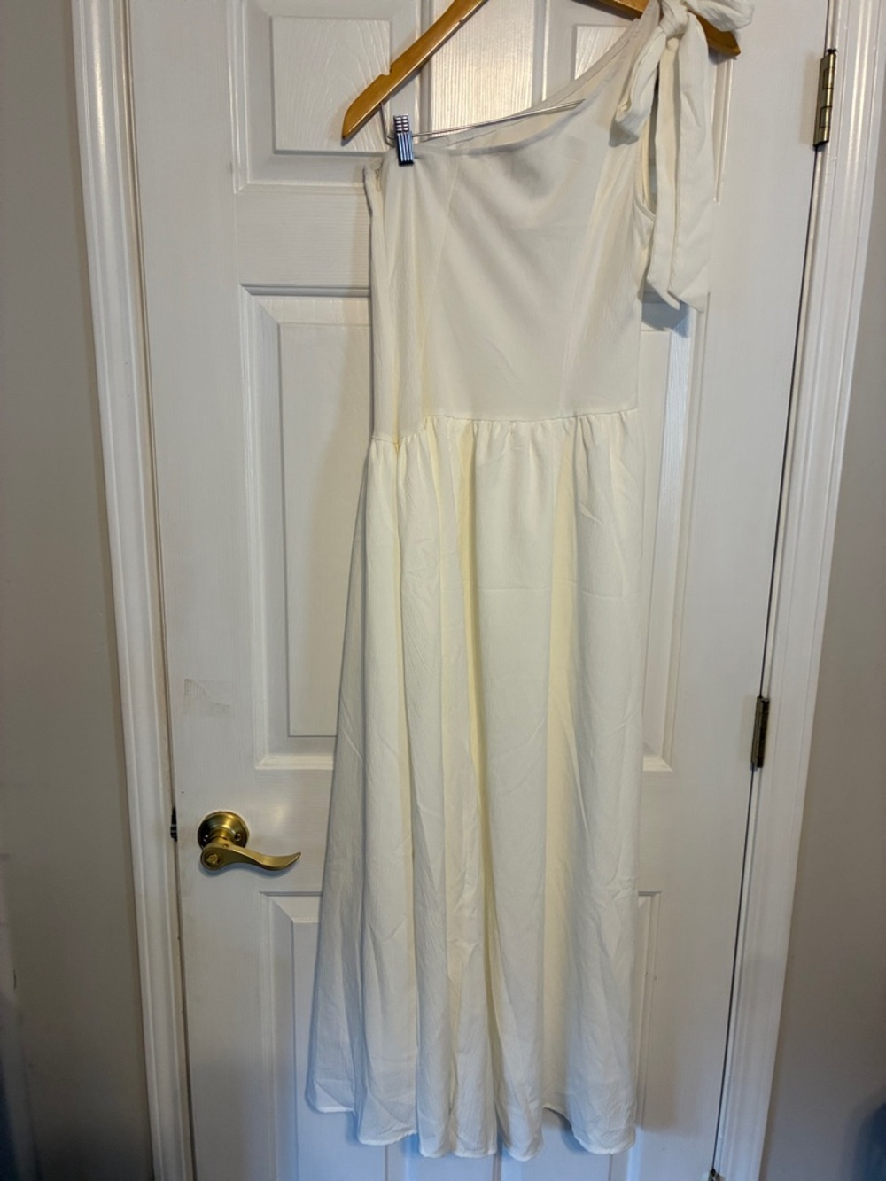 SHEIN One-Shoulder Cream Maxi Dress with Tie Strap